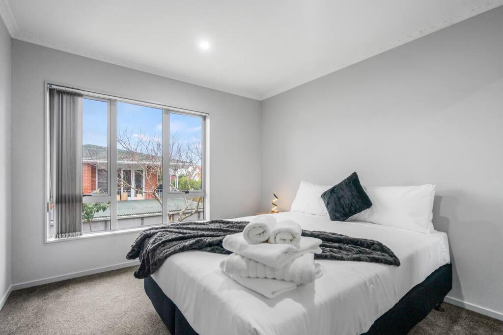 Airport & City At Your Doorstep! The Central Charm Auckland Esterno foto